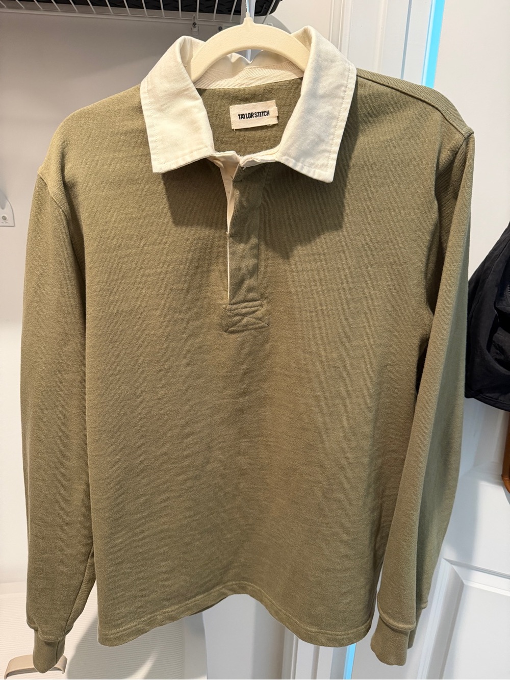Taylor Stitch - The Rugby Shirt in Burnt Olive. Men’s Size L (42)